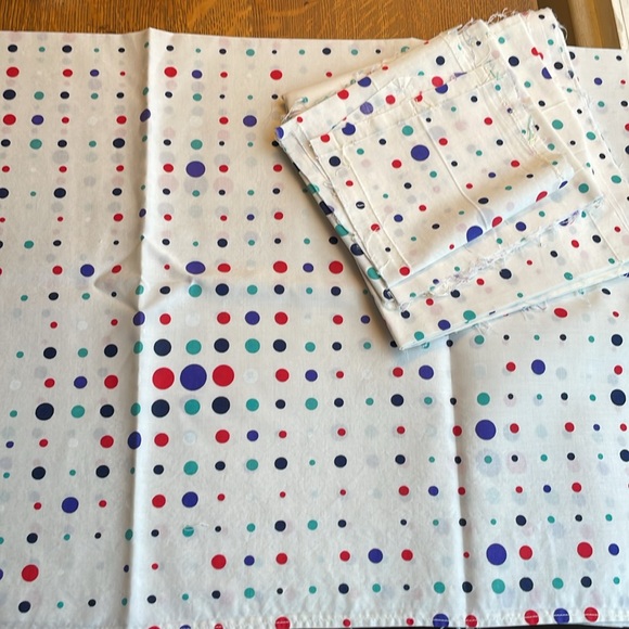 Vintage cotton polka dot fabric, multiple remnants - Picture 4 of 7